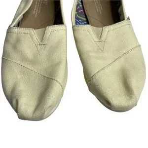 Toms | Shoes | Toms Womens Canvas Slip On Loafer Comfort  display picture 3